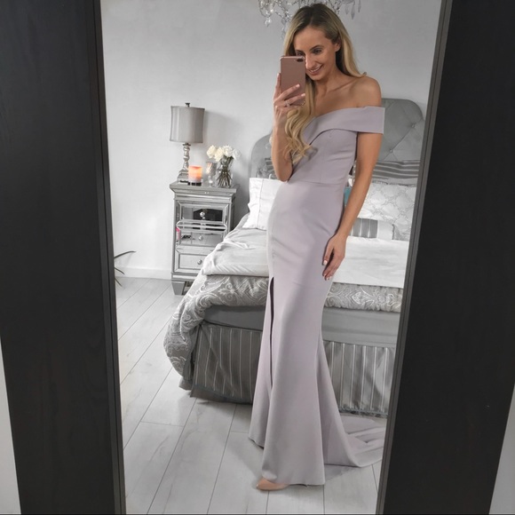 Off-The Shoulders V Neck Long Formal/Prom Dress - Picture 6 of 8